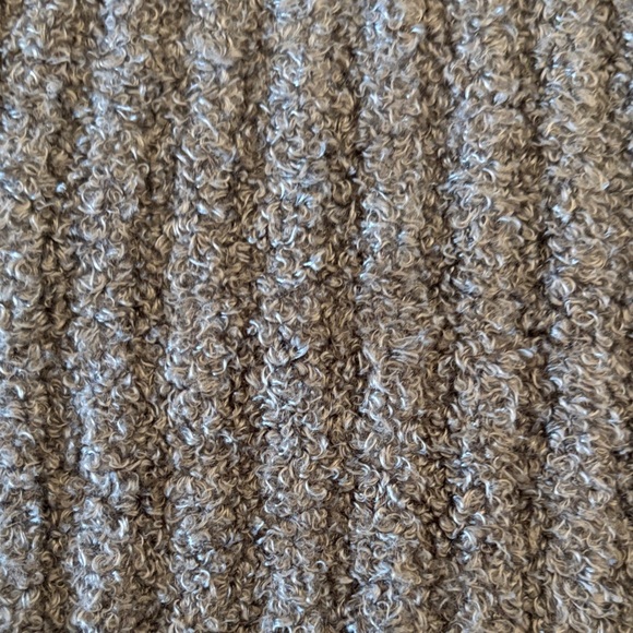 Barefoot Dreams CozyChic Lite Charcoal Knit Scarf - Picture 3 of 4